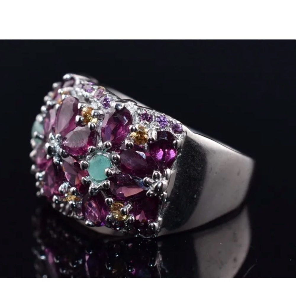Rhodolite Garnet, Emerald & Sapphire Ring - Picture 2 of 3